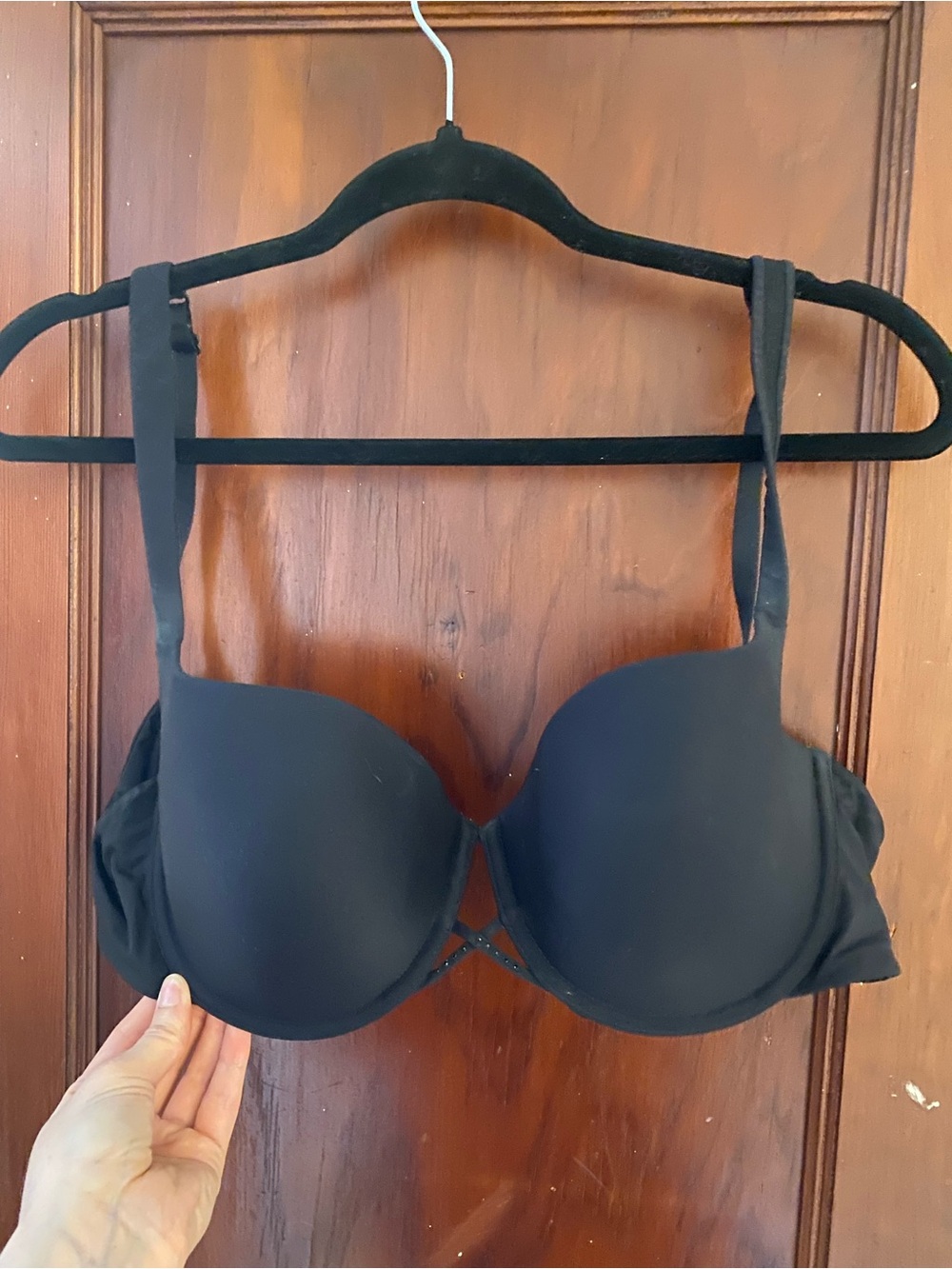 La SENZA Black Molded Underwire Bra with Crisscross Detail